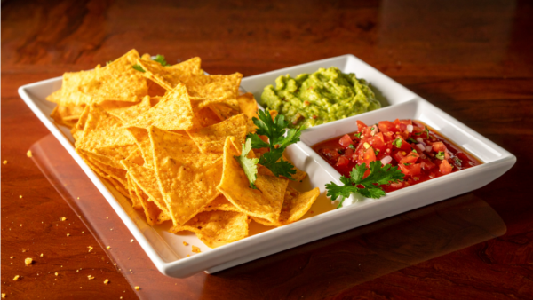 chips-salsa-justforjetscatering